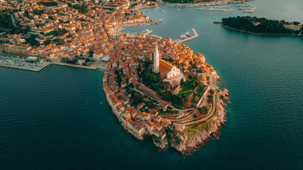Luxury Apartment Contesa Rovinj Exterior photo
